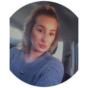 Meet your Posher, Jeania